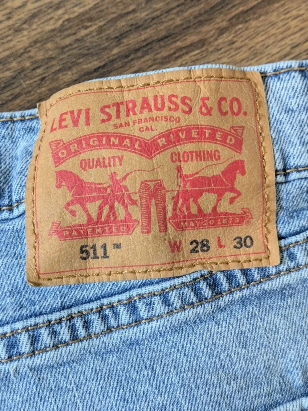 Levi's 511 Slim Fit Jeans Mens 28x30 Light Wash Blue Denim Standard Rise Stretch
